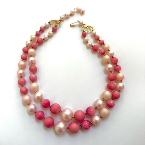 Pink beaded double strand vintage necklace - Picture 2 of 7